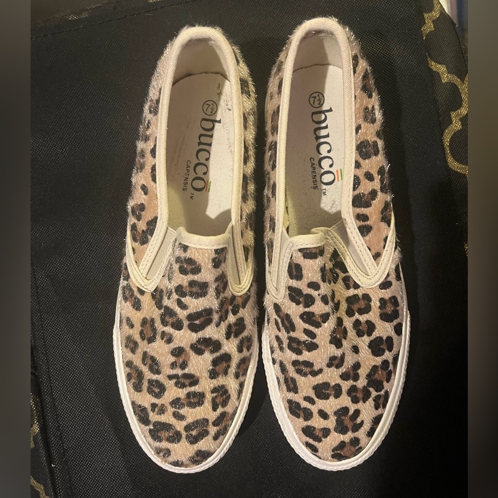 Pre-Loved Bucco Animal Print Casual Slip-Ons - Picture 6 of 6